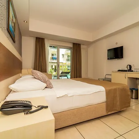 Hotell Montebello 4*